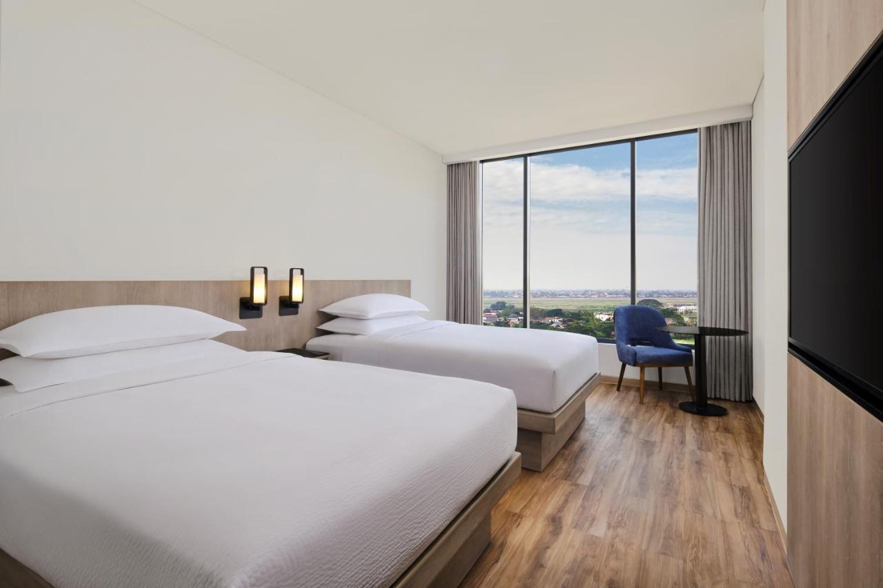 Fairfield By Marriott Jakarta Soekarno-Hatta Airport Тангеранг Екстериор снимка